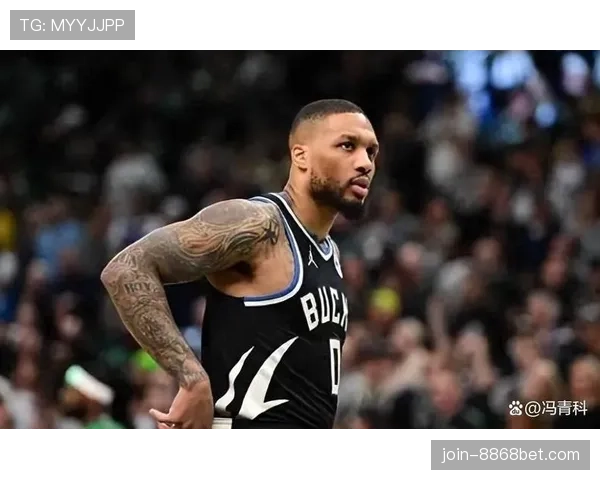 利拉德场下穿拖鞋逛超市，谁能想到这人刚签了顶薪？