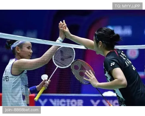 戴资颖打完比赛回家泡的是红酒浴不是泡面